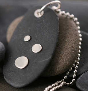 3-Drops Pebble Pendant